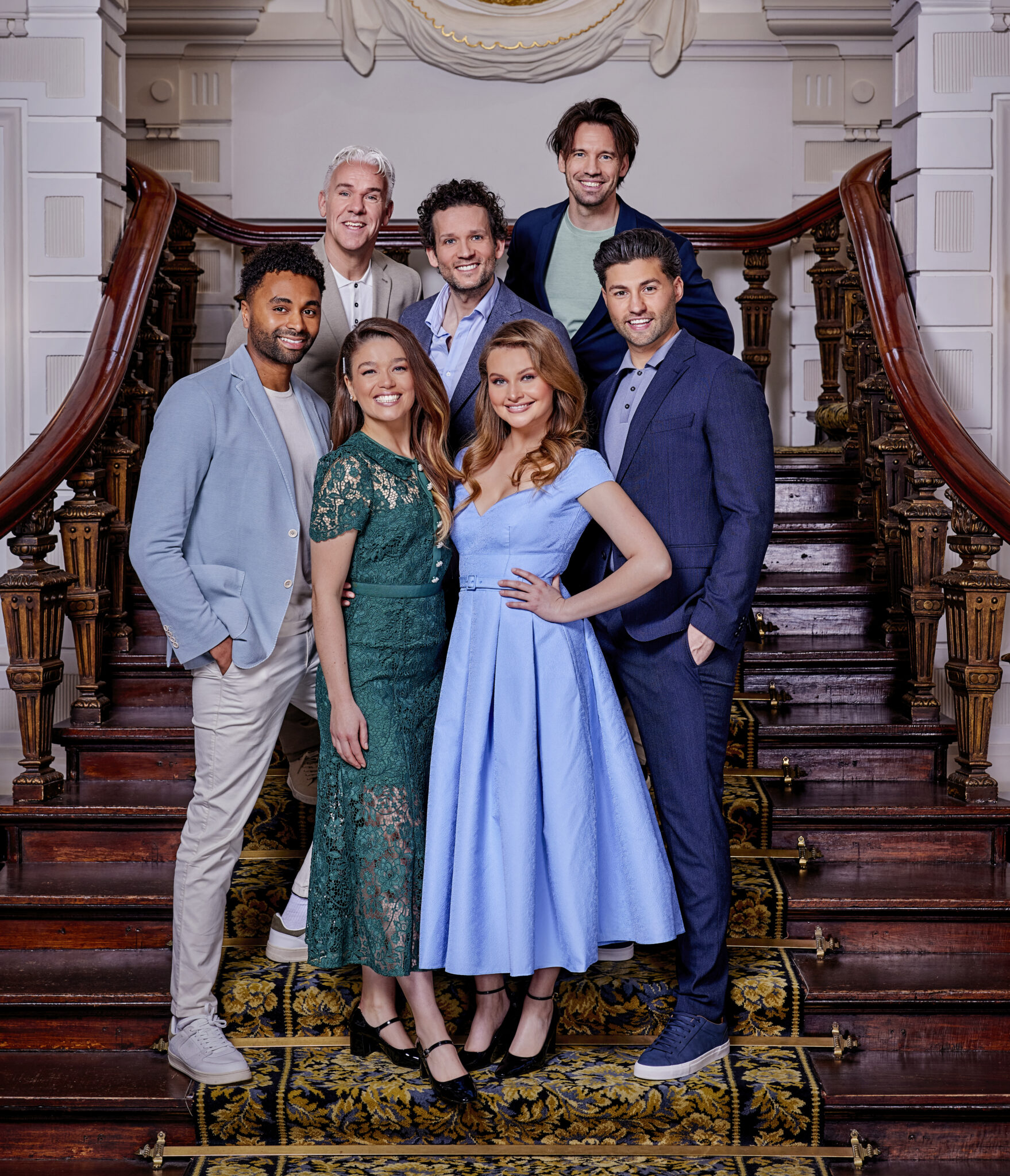 Complete cast Frozen de musical bekend – Spotlight